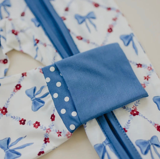 Red White & Bows Bamboo Sleeper